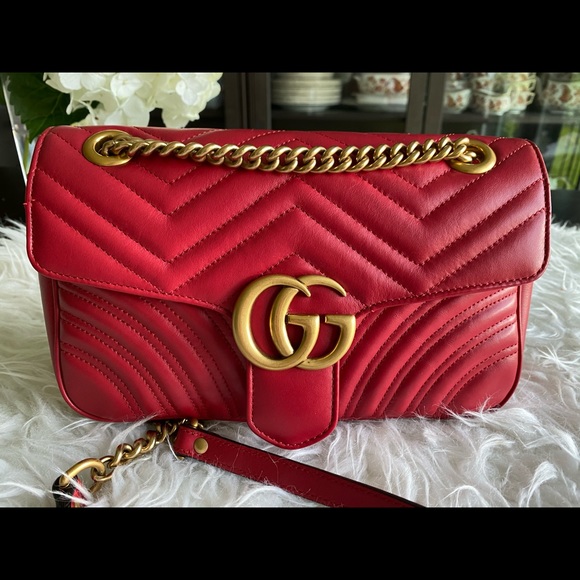 *SOLD* Gucci Marmont - sz Small 💯 Authentic - Picture 2 of 8
